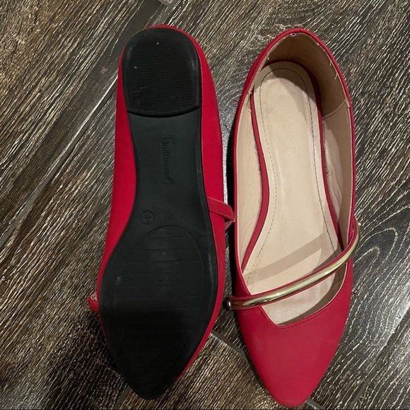 Red Pointed Toe Dollhouse Classy Flats - Picture 2 of 5